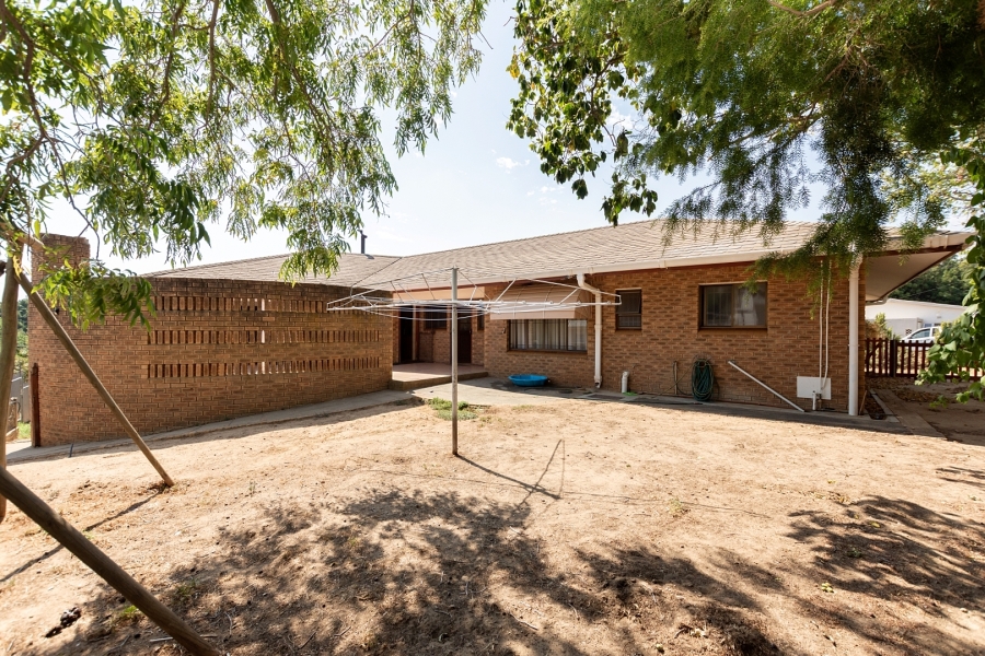 3 Bedroom Property for Sale in Riebeek Kasteel Western Cape